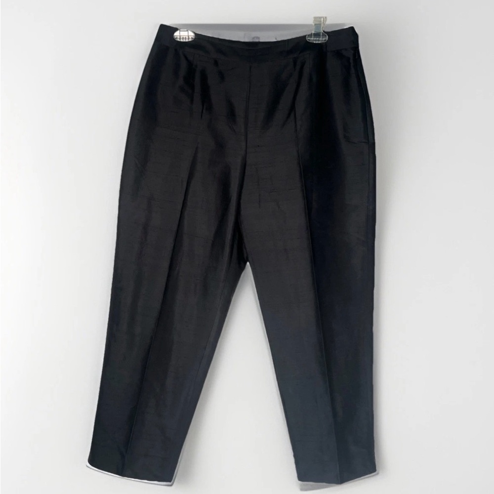 Hugo Buscati 100% Silk Black Pleated Cropped Tapered Dress Pants 12 Quiet Luxury - Picture 2 of 8